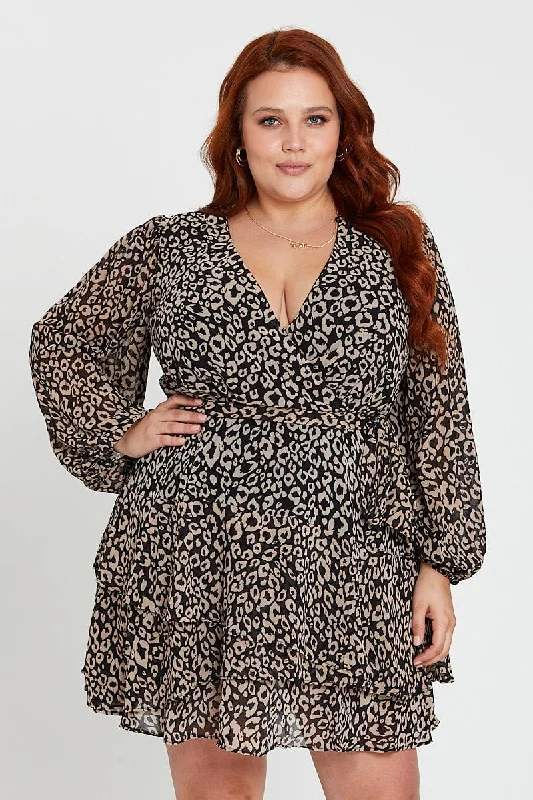 Long sleeve cocktail dress-Animal Print Long Sleeve Frill Hem Leopard Skater Dress