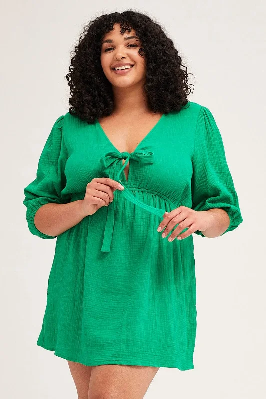 Velvet party dress-Green Skater Dress V-neck Long Sleeve Tie Front