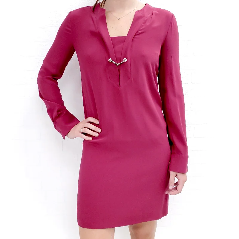 Lace cocktail dress-GUCCI RASPBERRY SILK DRESS WITH SILVER CHAIN DETAIL - SIZE 38