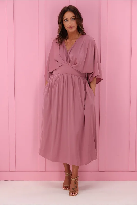 Baggy T-shirt dress-Jane James Florian Batwing Dress Rose