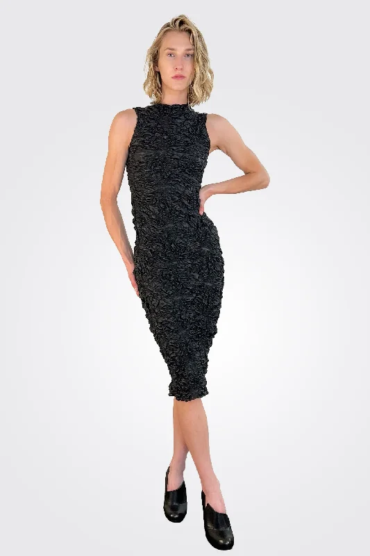 Floral party dress-Textured Sheath Dress - Nero