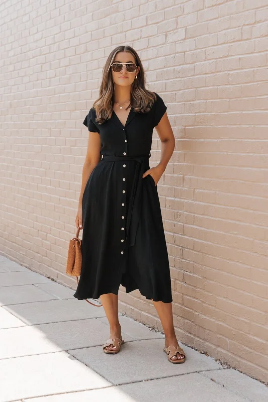 Halter neck party dress-Black Button Down Tie Midi Dress