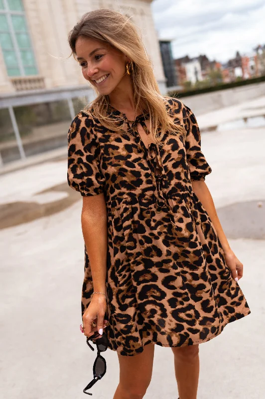 Short lace dress-Leopard Miras Dress