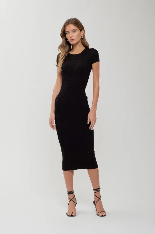 Halter neck party dress-Sienna Short Sleeve Rib Knit Midi Dress